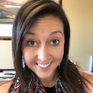 Meet your Posher, Pamela